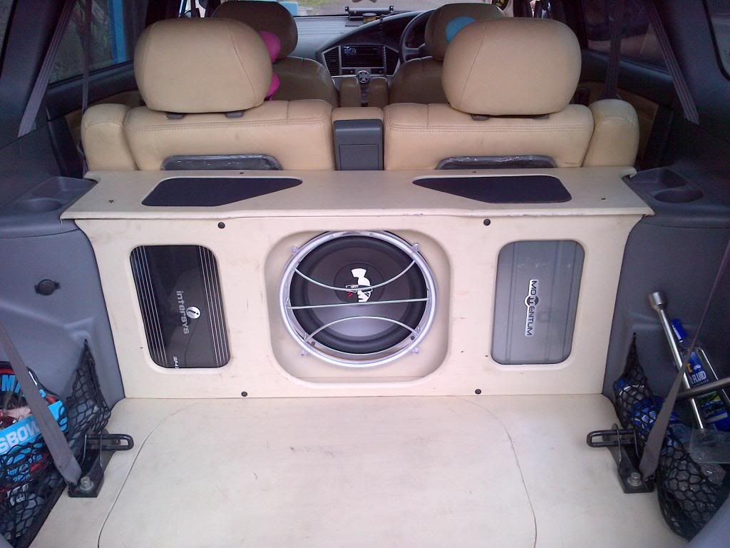 KIA CARENS II MENCARI TEMAN SEPERJUANGAN