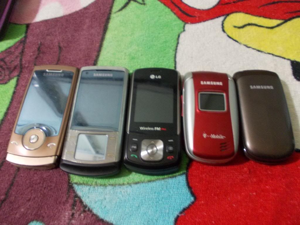 Nokia, Samsung, Sony, LG... Giá chỉ từ 100k. Đặc biệt có nhiều hàng Cổ - Độc - Lạ - Hiếm.