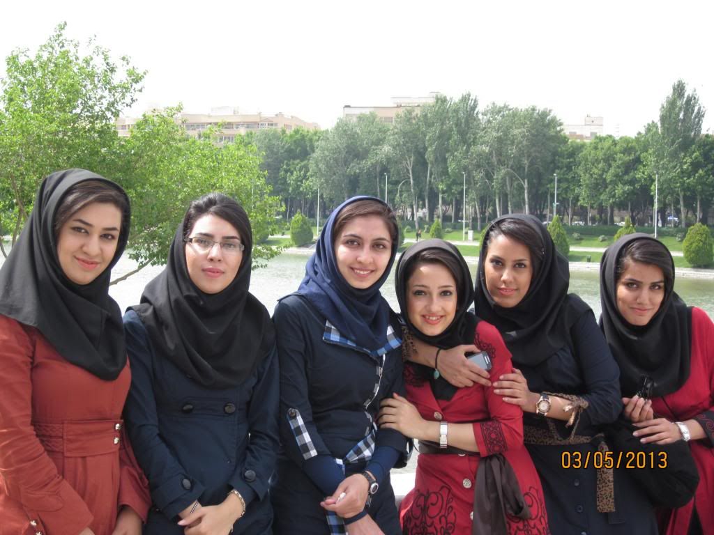  photo IranienGirls_zps8525c0f0.jpg